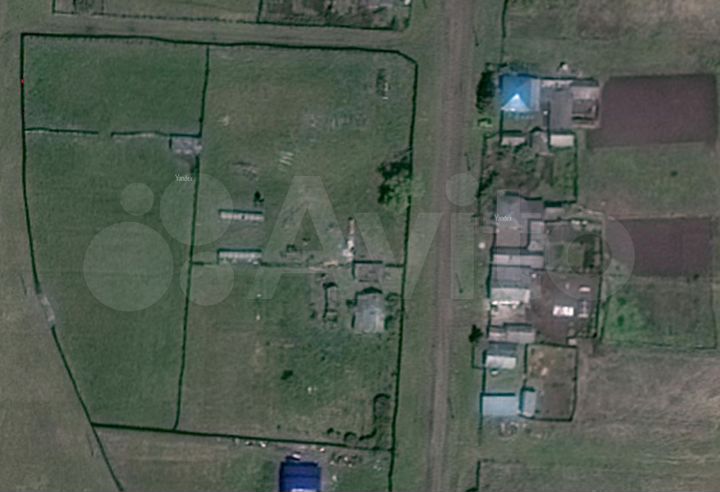 Дом 38 м² на участке 1,27 га