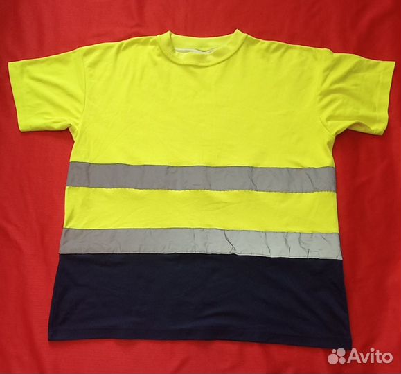 Сигнальная футболка размер 52