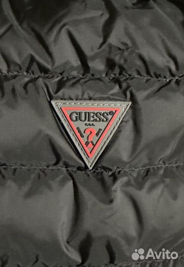 Пуховик Guess