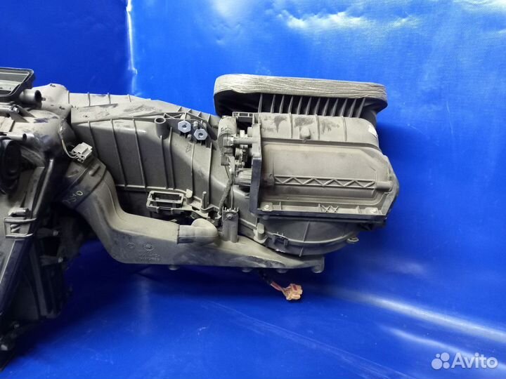 Корпус отопителя Volkswagen Jetta VI (2010—2015)