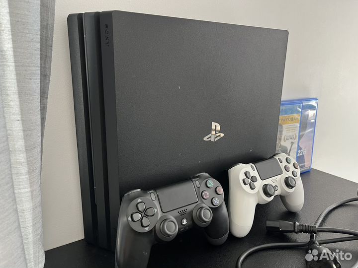 Sony ps4 pro 1tb