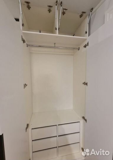 Гардеробные системы и вешалки