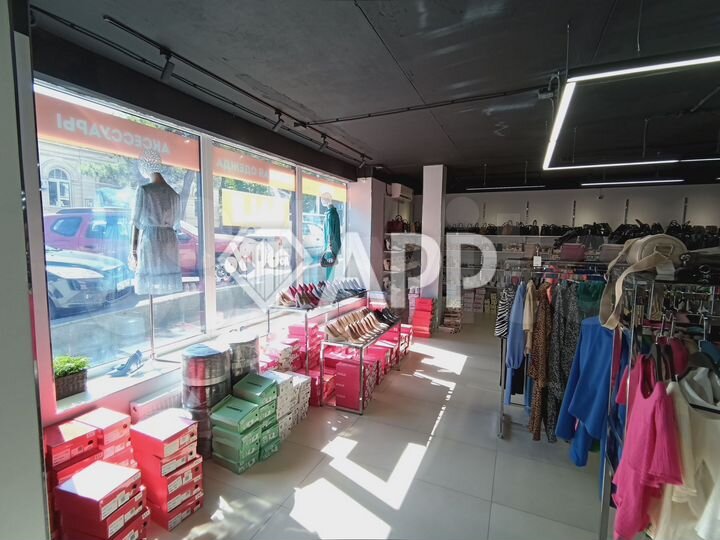 Торговая площадь, 145 м²