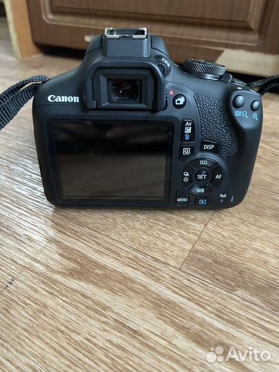 Фотоаппарат canon eos 2000d