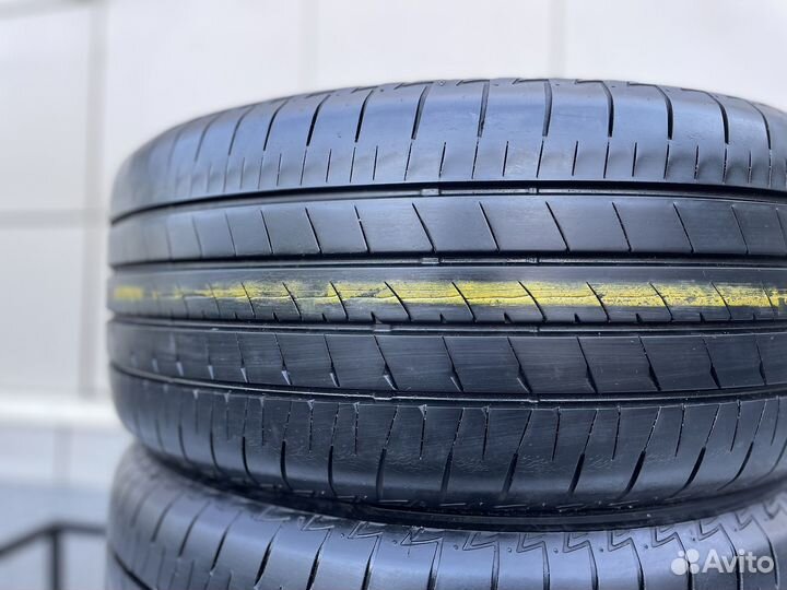 Bridgestone Turanza T005A 235/40 R19