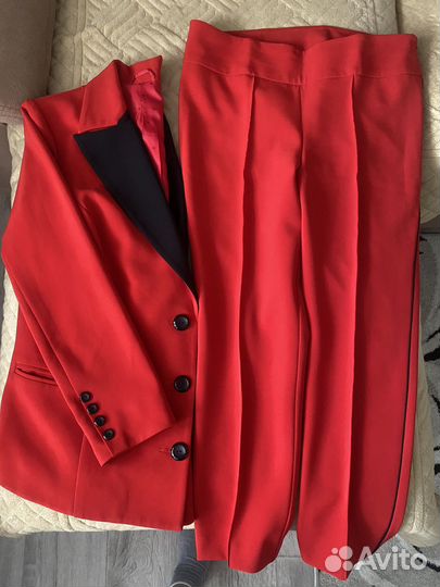 Брючный костюм женский 48 50