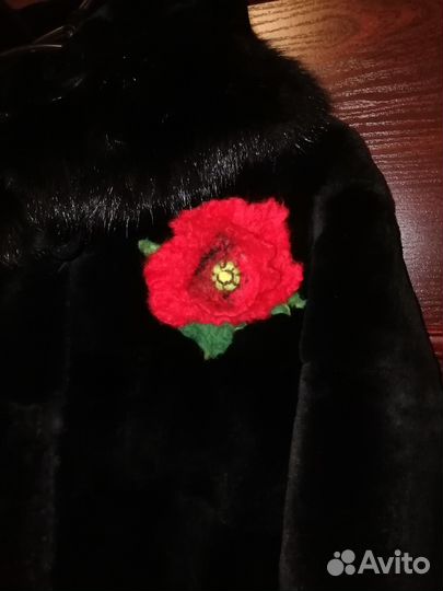 Брошки в технике сухого и мокрого валяния