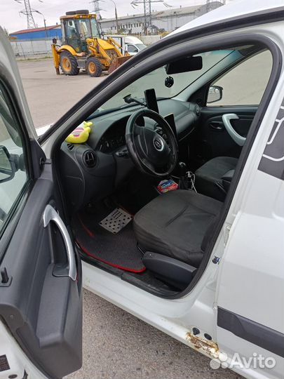 LADA Largus 1.6 МТ, 2015, 250 000 км