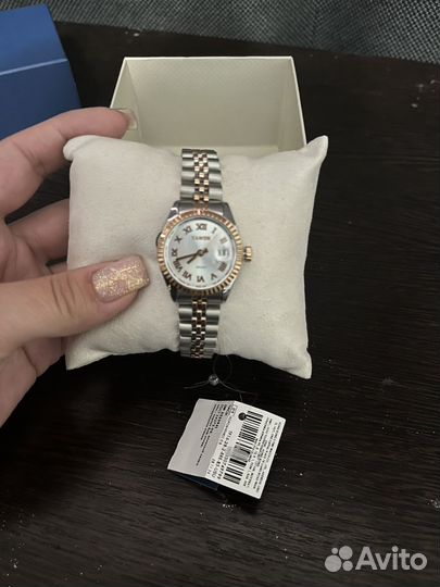 Наручные часы женские