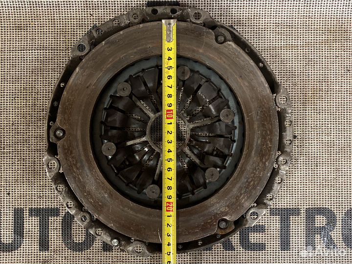 Корзина сцепления Ford Mondeo 3 1423923