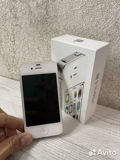 iPhone 4S, 8 ГБ