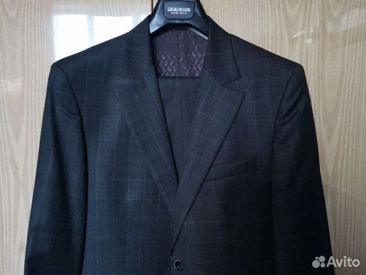 Классический костюм