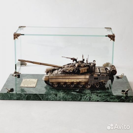 Модель танка Т-72Б3М выполнена в 1:35 масштабе