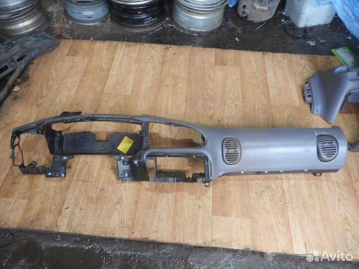 Торпедо Chrysler Voyager III (1995—2001)