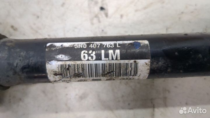 Полуось Volkswagen Tiguan, 2015