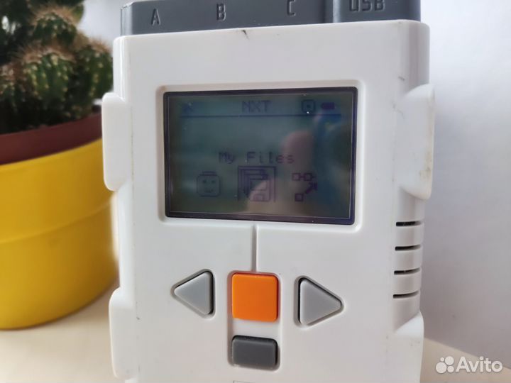 Lego mindstorms nxt контроллер