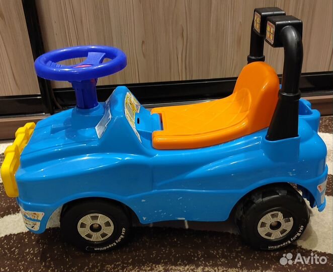 Детская машинка каталка