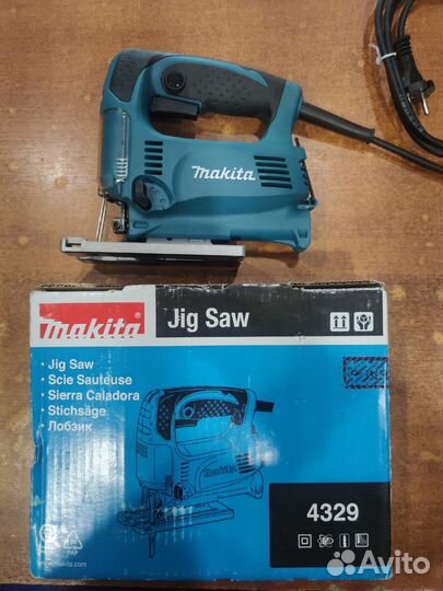 Лобзик Makita 4329