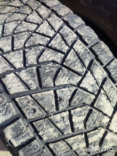 Bridgestone Blizzak DM-Z3 225/65 R17