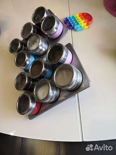 Банки для специй с магнитами и доской
