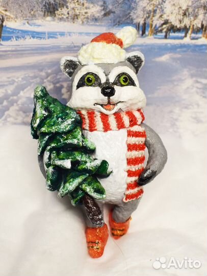 Елочная игрушка из ваты Енотик