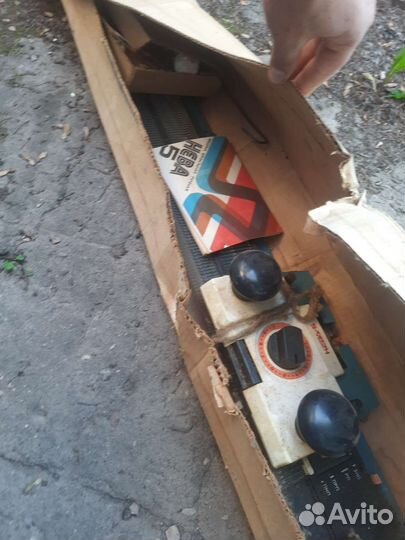 Швейная и вязальная машинка старая