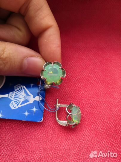 Серьги серебряные с опалом