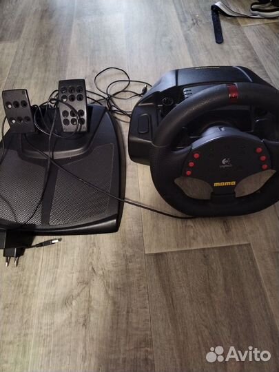 Игровой руль logitech momo racing 900
