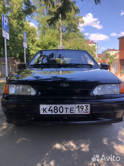 Автомобильное сиденье