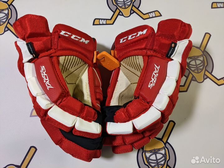Краги ccm super tacks as1 хоккейные sr 13