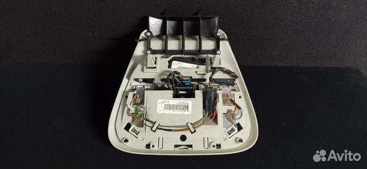 Плафон освещения на Мерседес ML w163