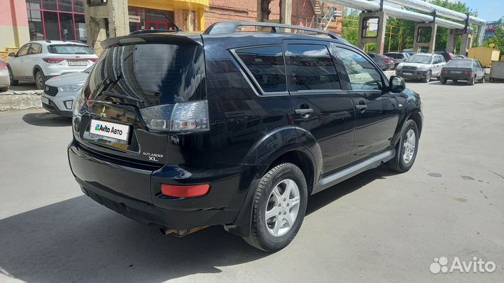 Mitsubishi Outlander 2.0 МТ, 2010, 200 000 км