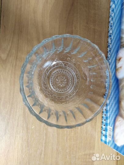 Чайник и вазочки