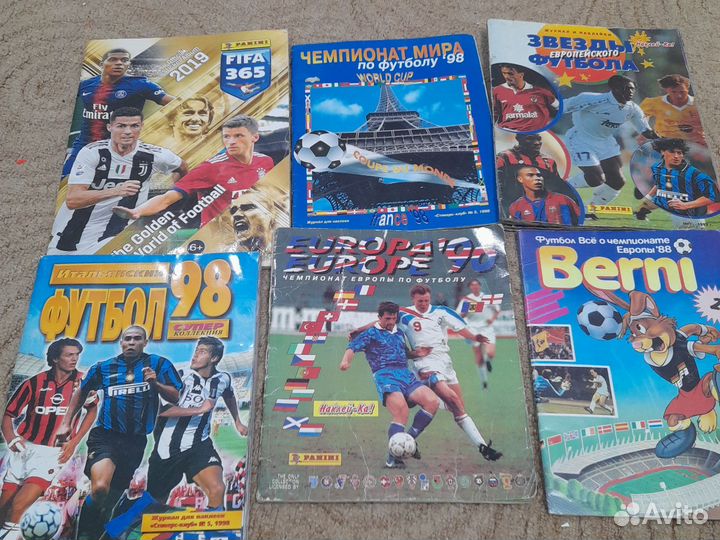 Футбольные журналы панини, мерлин