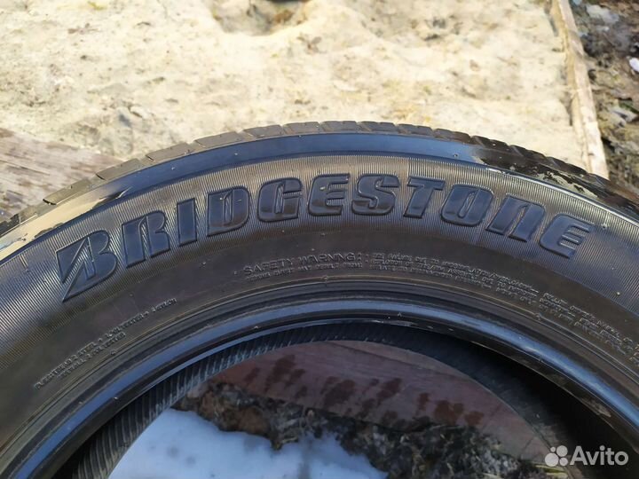 Bridgestone Dueler H/T 225/65 R17 101H