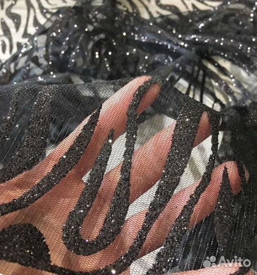 Отрез 2,40 ткани с глиттером