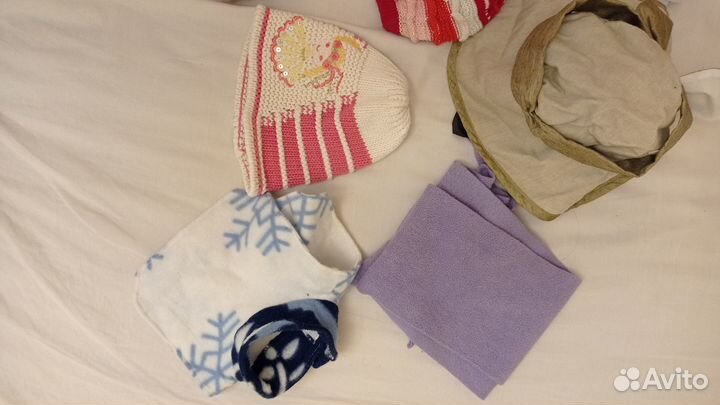 Шапки, шарфы, шляпа