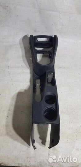 Консоль между сидений Seat Leon (1P1) 2012