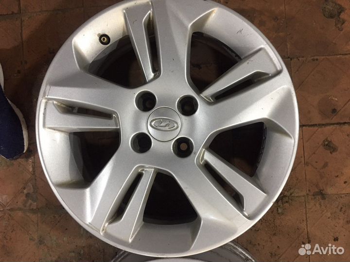 Литые диски r16 оригинал веста 4/100