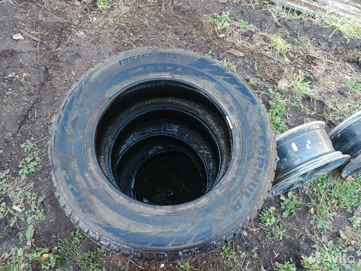 Pirelli Formula Ice 195/65 R15