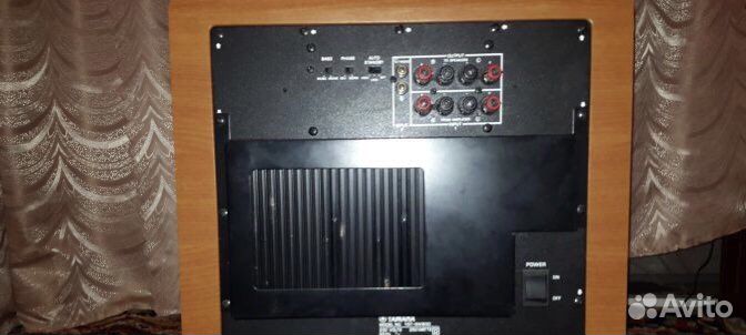 Сабвуфер Yamaha yst-sw800
