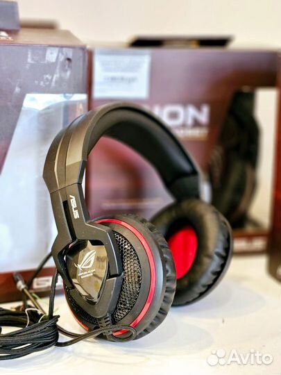 Стильная игровая гарнитура