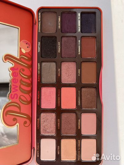 Палитра теней too faced