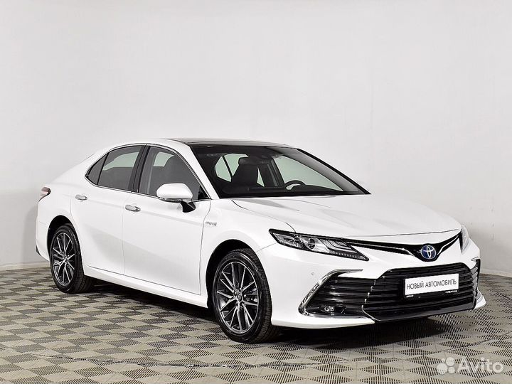 Toyota Camry, 2022