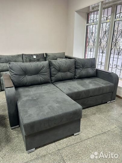 Угловой диван 
