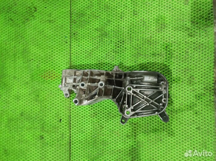 Кронштейн генератора Рено Логан 2