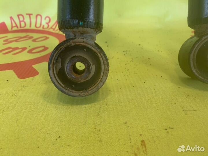 Амортизатор подвески задний Skoda Octavia