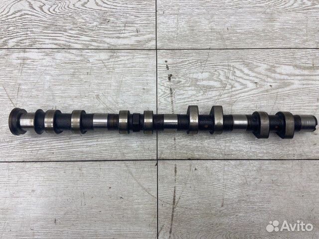 Распредвал выпускной левый Porsche Cayenne 955