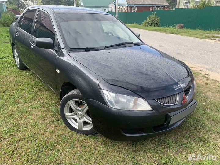 Mitsubishi Lancer 1.6 МТ, 2004, 300 000 км