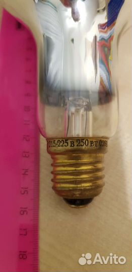 Лампа красная